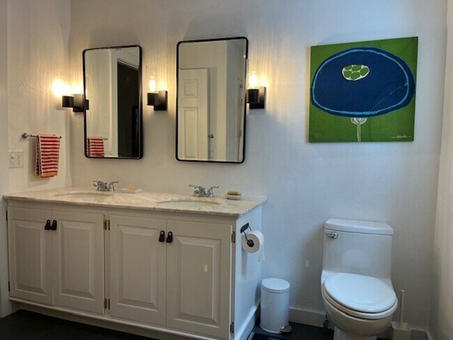 Building Photo - 296 Brick School Rd