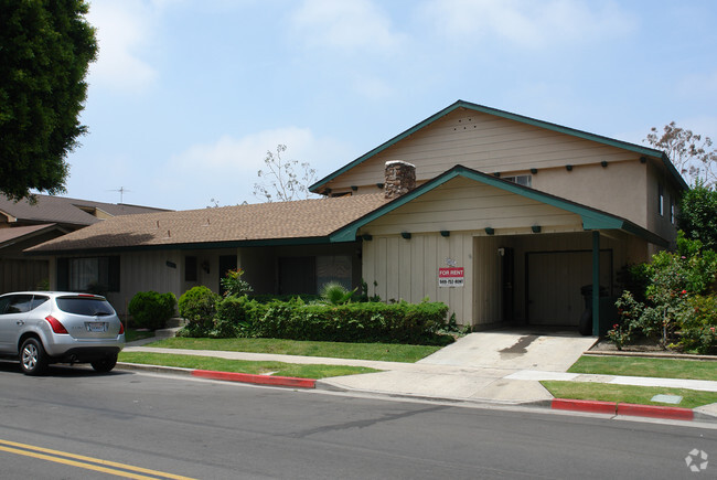 Primary Photo - 16111 Malaga Ln