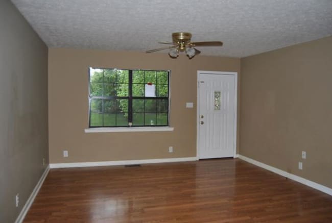 Building Photo - 217 Al Oerter Dr