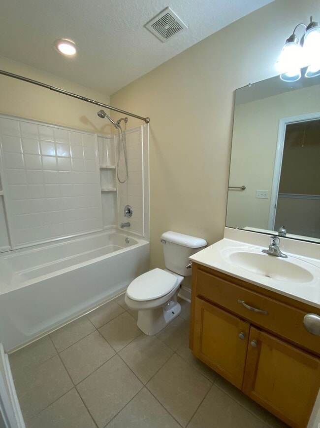 Building Photo - 502 Bradwell St