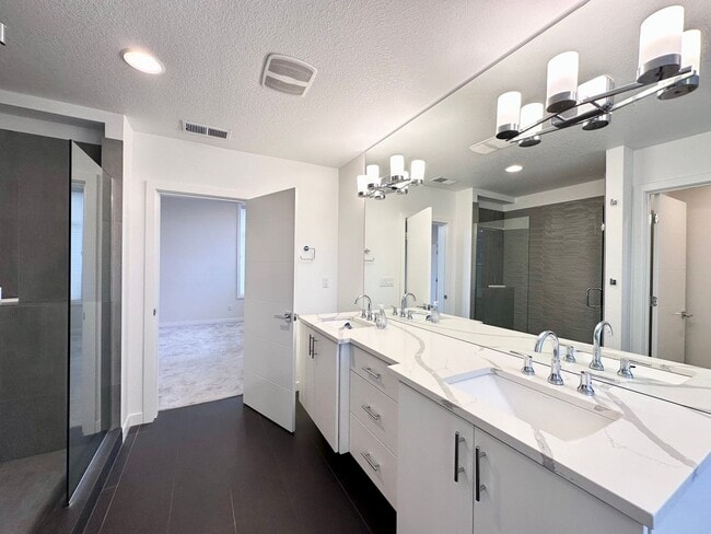 Building Photo - Exceptional Modern 3-Story Single-Family Home Near Woodstock