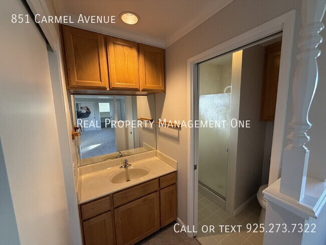 Building Photo - 851 Carmel Ave