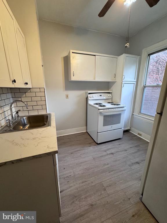 Building Photo - 1710 Perkiomen Ave