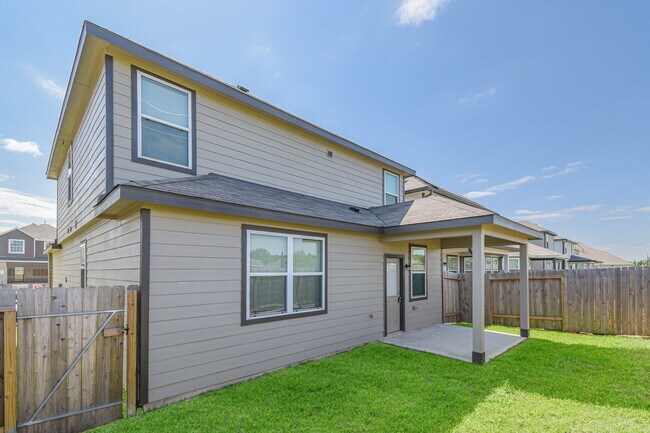 Building Photo - 23610 Goodfellow Dr