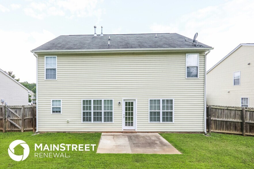 Building Photo - 5902 Laurel Creek Ct