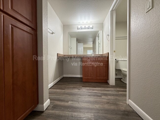 Building Photo - 5995 N 78th St