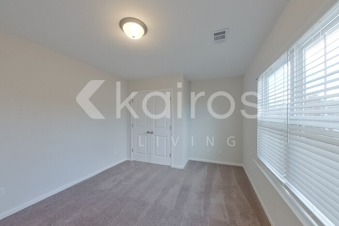 Building Photo - 101 Ebenezer Blf Wy