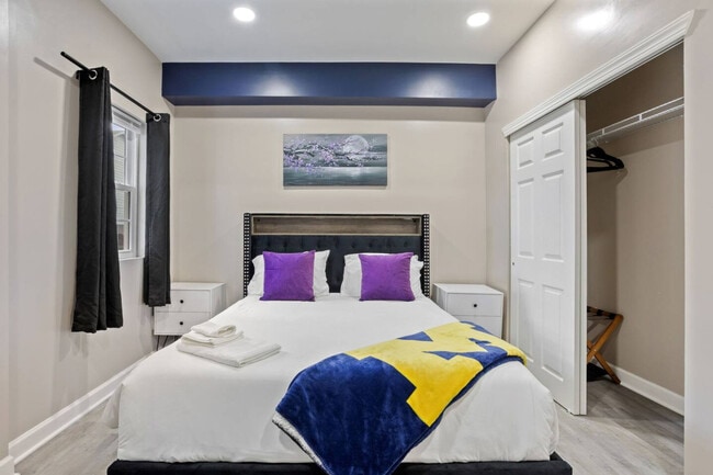 Building Photo - 1523 S East St