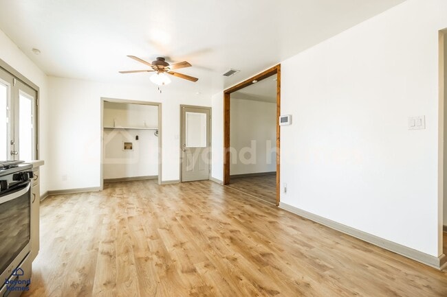 Building Photo - Beautifully updated 4 bed, 1.5 bath home with serene lakefront views!