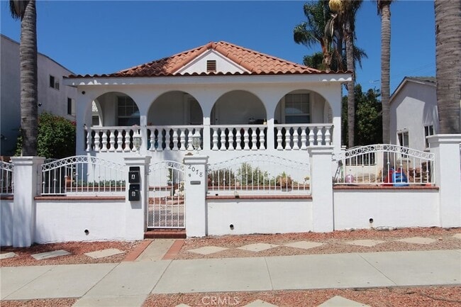 Building Photo - 2078 Harrison Ave