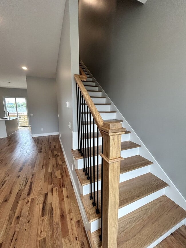 Building Photo - *MOVE IN SPECIAL 1/2 security deposit and waiving $175 Admin Fee!* New Build 3 Beds | 3.5 Baths |...