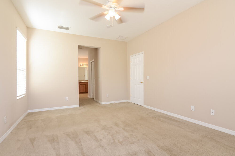 Building Photo - 6305 36th Ct E