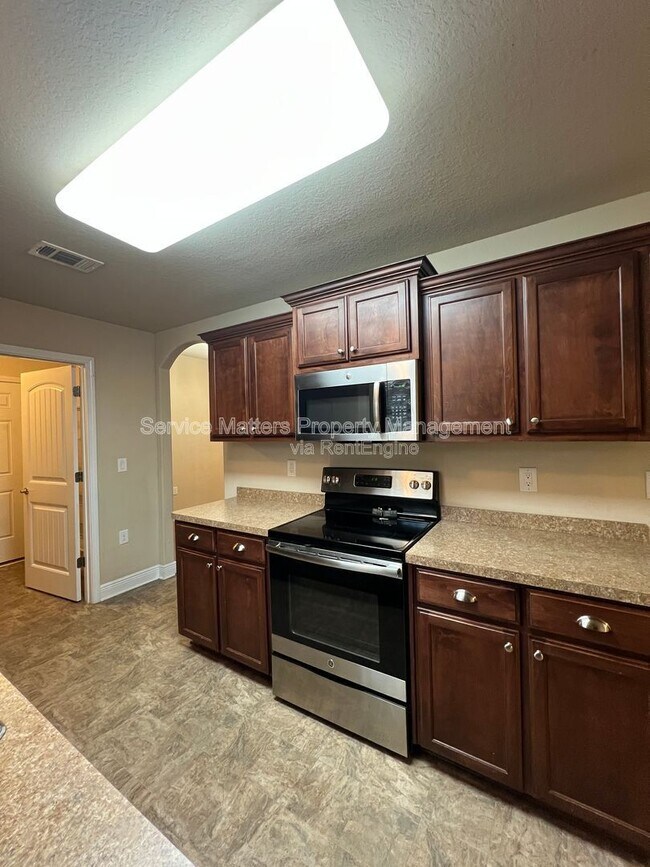 Building Photo - 4736 Frances St