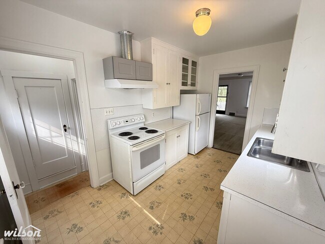 Building Photo - 1522 Browne Ave