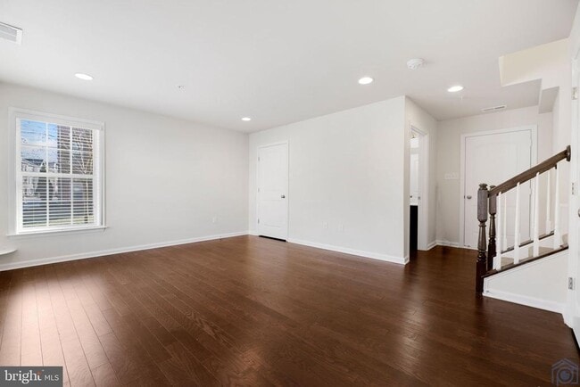 Building Photo - 15211 Lady Lauren Ln