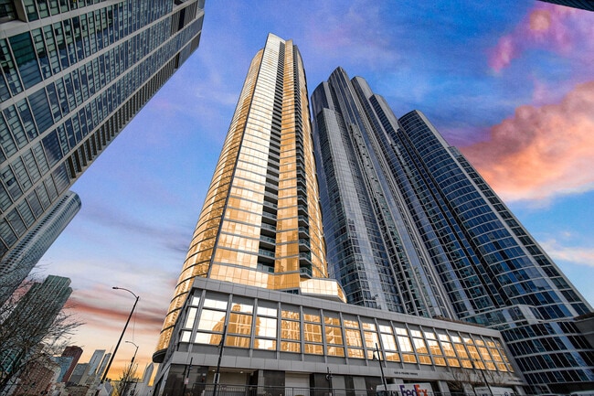 Building Photo - 1201 S Prairie Ave