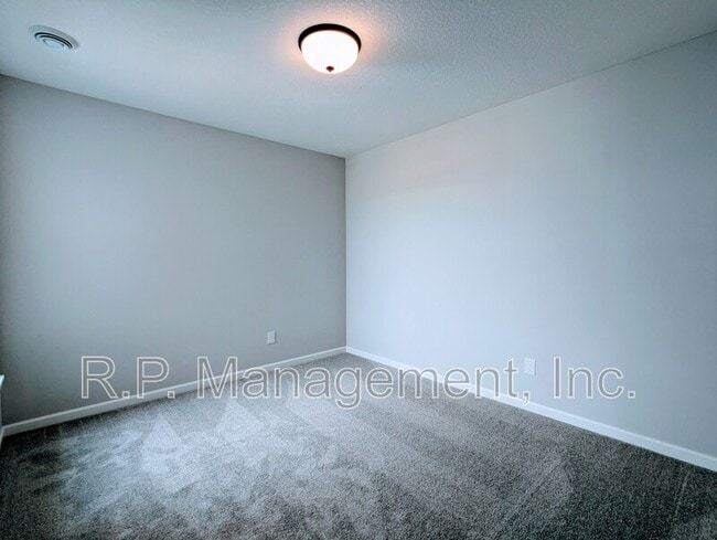 Building Photo - 20137 78th Pl