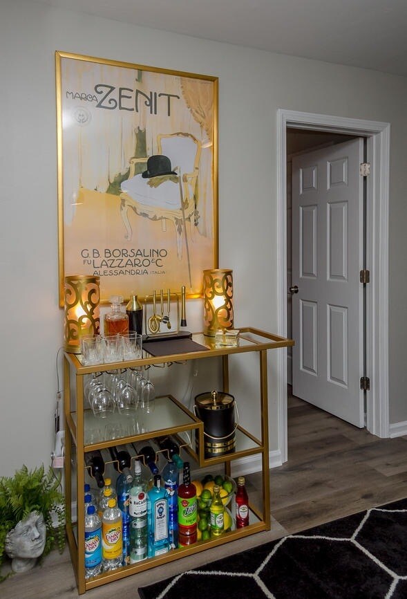 Building Photo - 1002 Windsong Cir