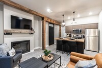 Building Photo - 305 N Alaska St