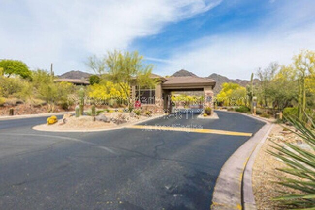 Building Photo - 11047 E Mirasol Cir