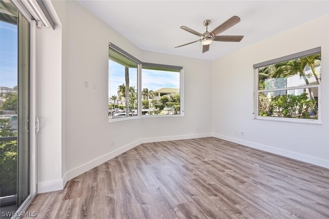 Building Photo - 4231 Crayton Rd