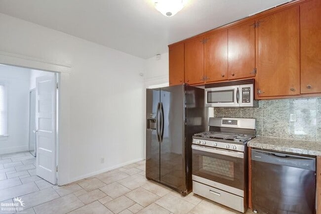 Building Photo - Cozy 2Bdm 2Ba Home in the Encanto Neighbor...