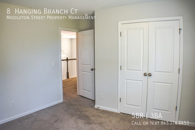 Building Photo - 8 Hanging Branch Ct.