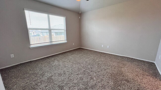 Building Photo - Four Bedroom in Harker Heights with a Flex...