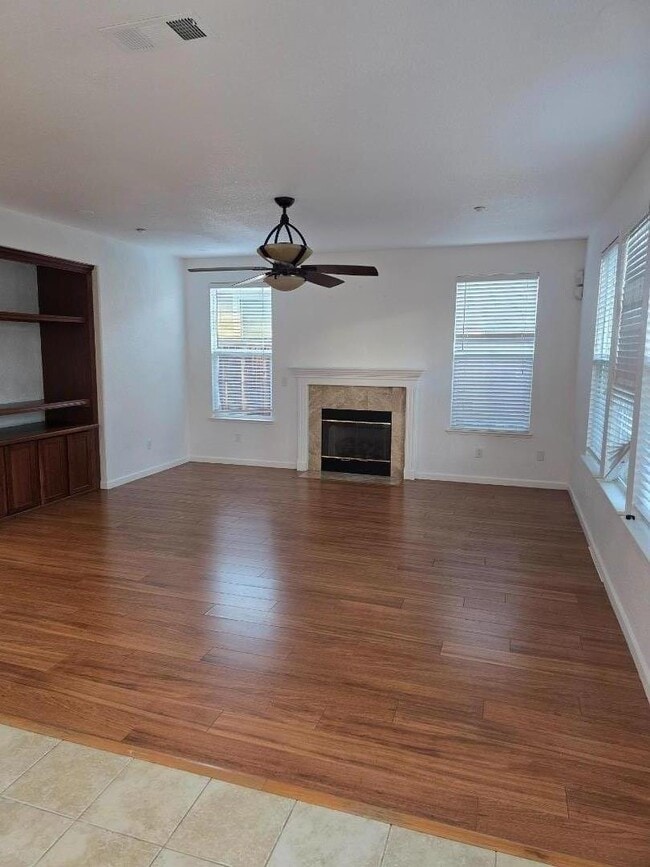 Building Photo - 1457 Paradise Ln