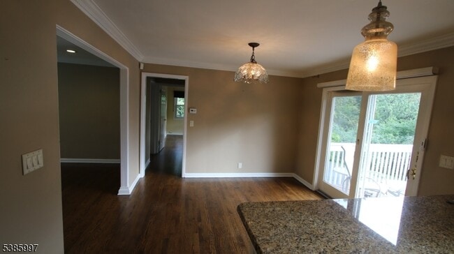 Building Photo - 44 Harvey Dr