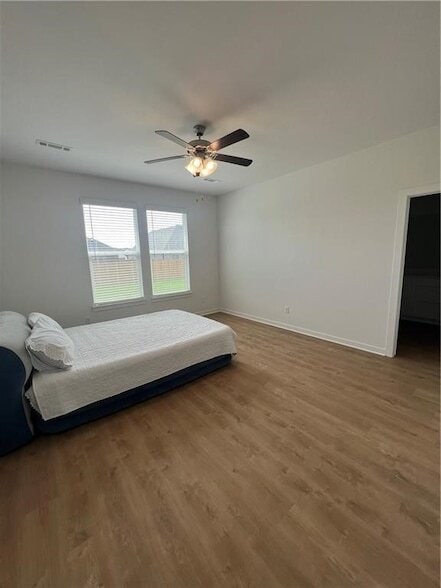 Building Photo - 1910 Hahn St