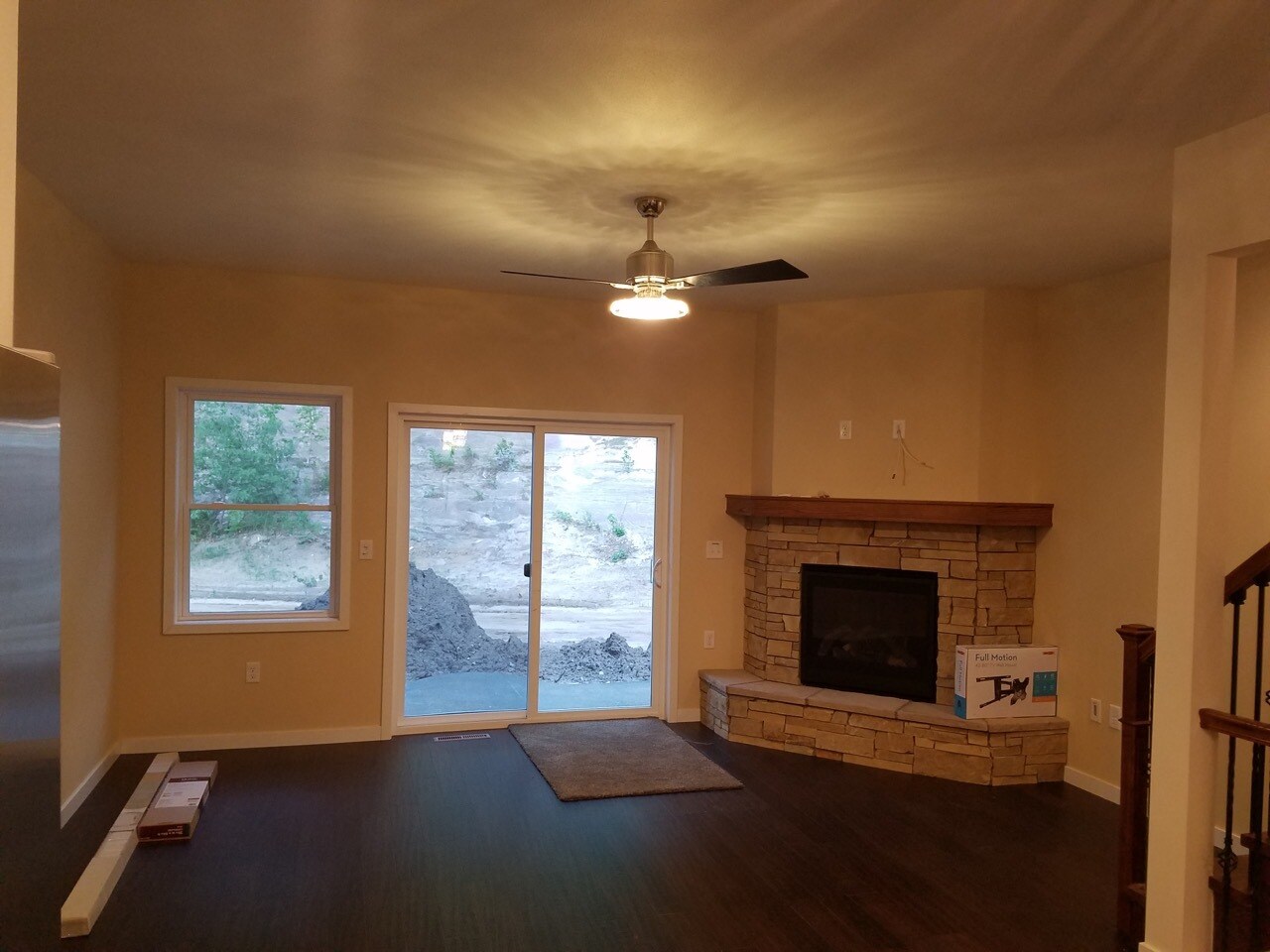 Building Photo - 1408 Sunset Ct