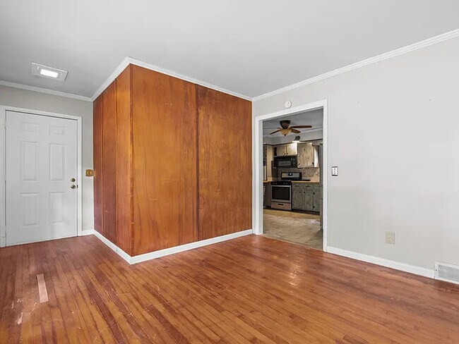 Building Photo - Earn Wealth While Leasing - Like a Homeowner - Lease to Own