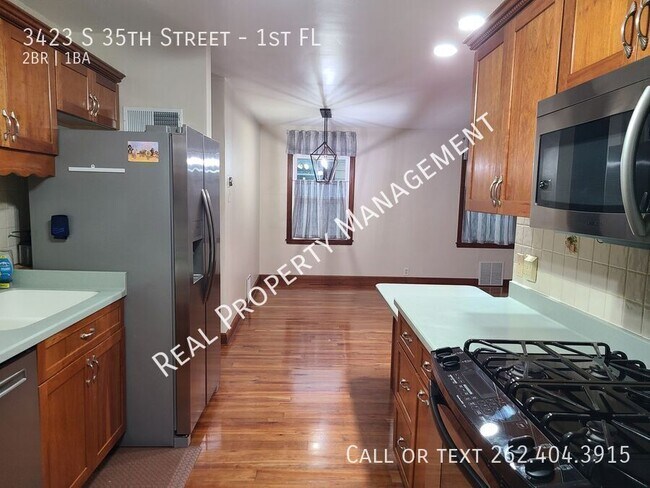 Building Photo - 3423 S 35th St