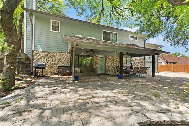 Building Photo - 2123 Wilson Dr