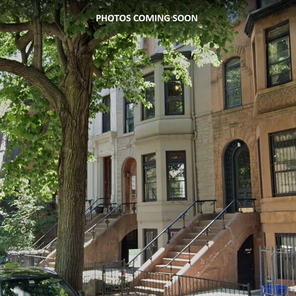 Building Photo - 476 2nd St