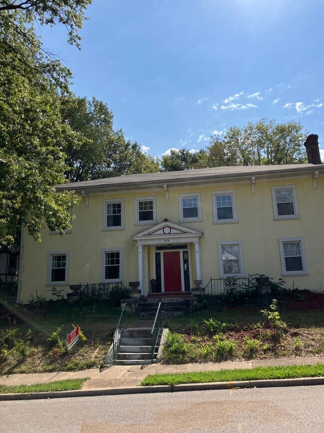 Building Photo - 438 California Ave