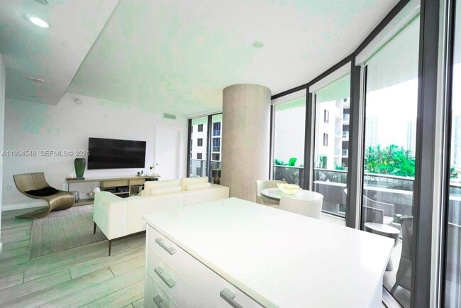 Building Photo - 55 SW 9th St