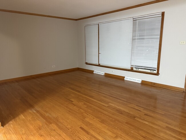 Building Photo - 7741 W Argyle St