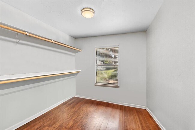 Building Photo - 8403 Sage Mountain Dr