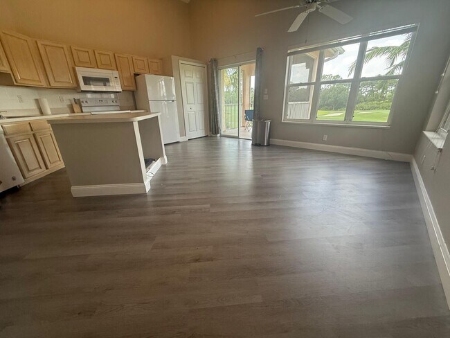 Building Photo - 9847 Perfect Dr