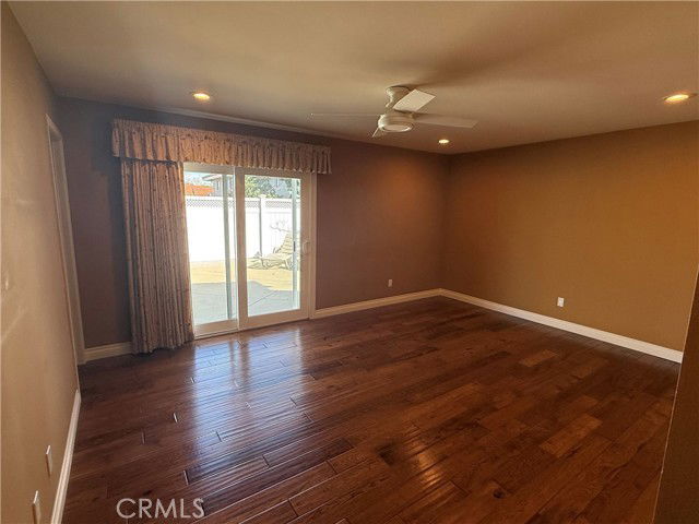 Building Photo - 20002 Tomlee Ave