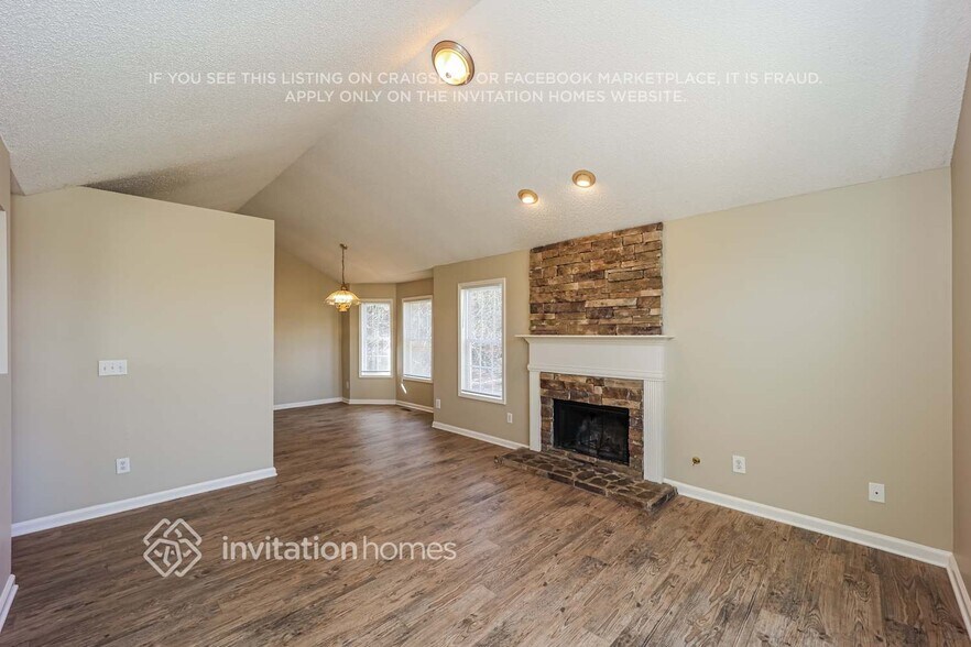 Building Photo - 128 Megan Way