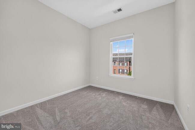 Building Photo - 2293 Merseyside Dr
