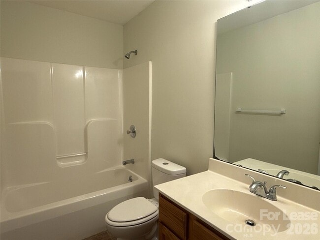 Building Photo - 3660 Lake Spring Ave NW