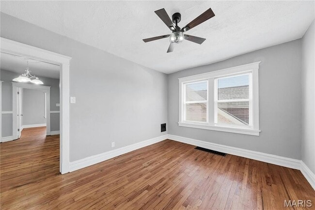 Building Photo - 4643 Evans Ave