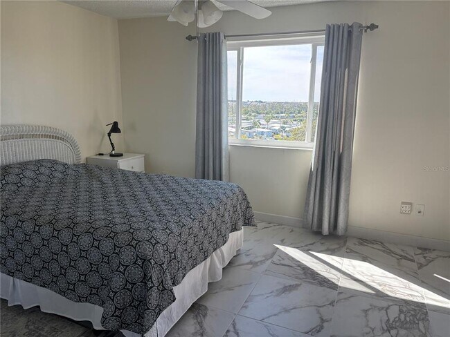 Building Photo - 19029 US Hwy 19 N