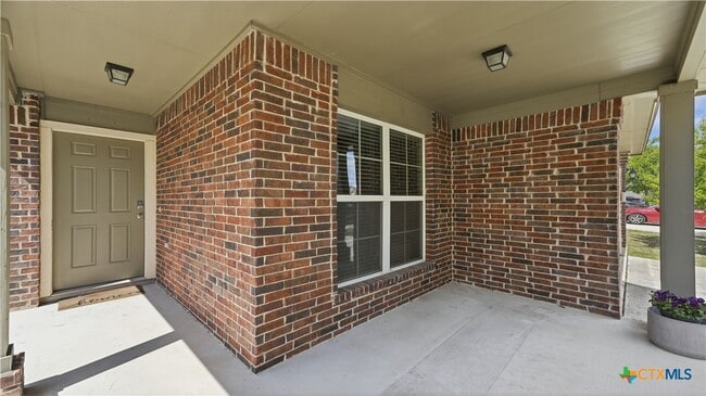 Building Photo - 2238 Falcon Way