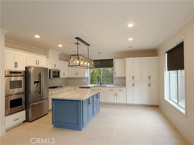 Building Photo - 5 Roadrunner Ct