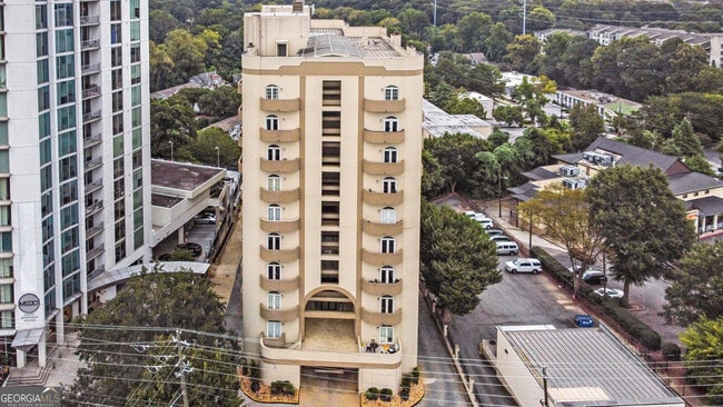 Building Photo - 2161 Peachtree Rd NE